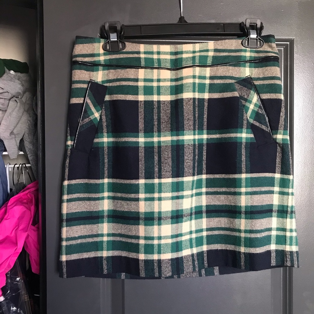 Tommy Hilfiger plaid skirt
